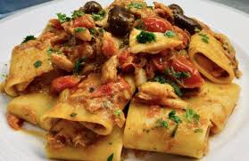 Pasta con Baccalà alla Napoletana